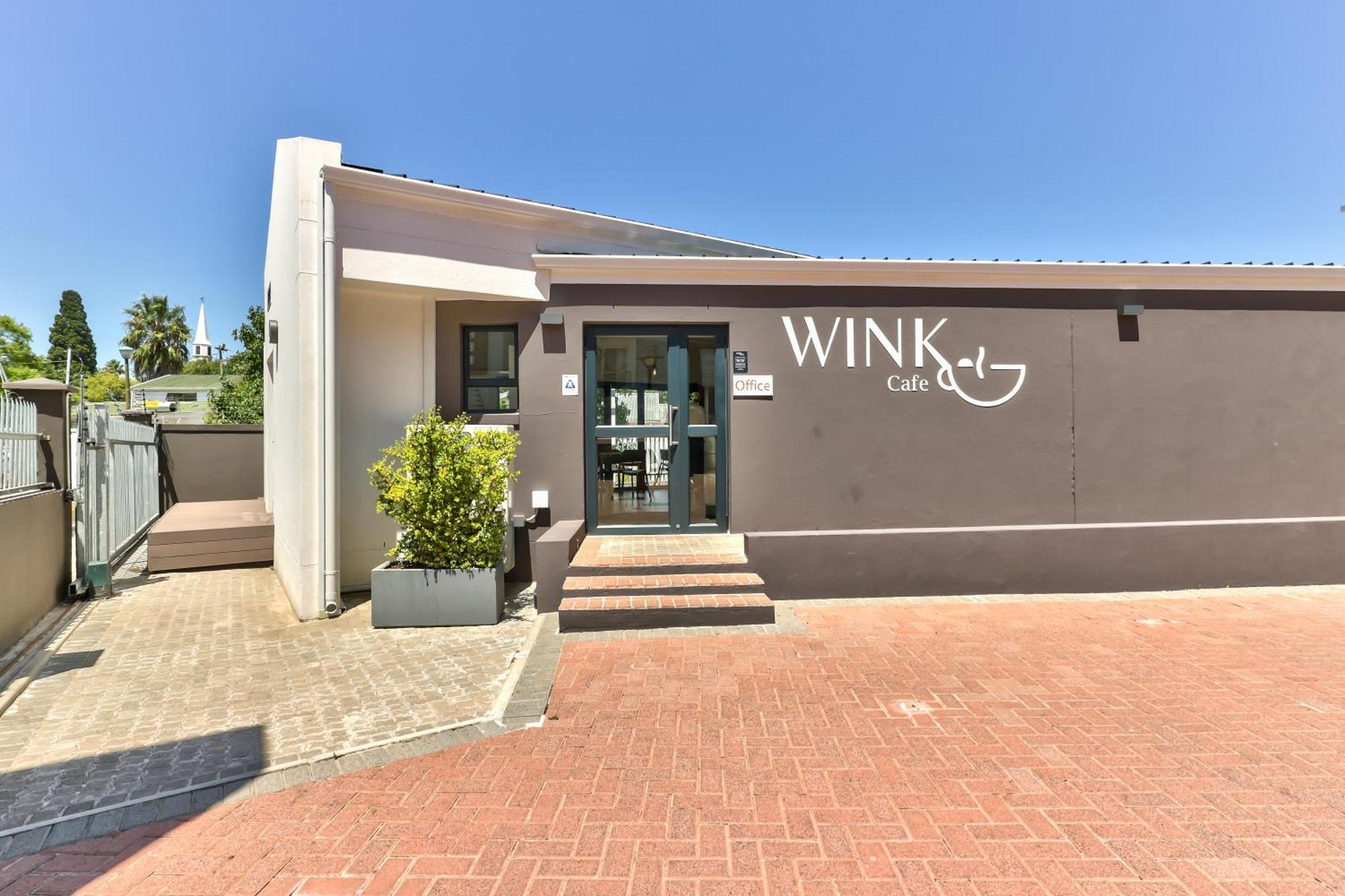 Wink Aparthotel Quiver Tree Stellenbosch Exterior photo